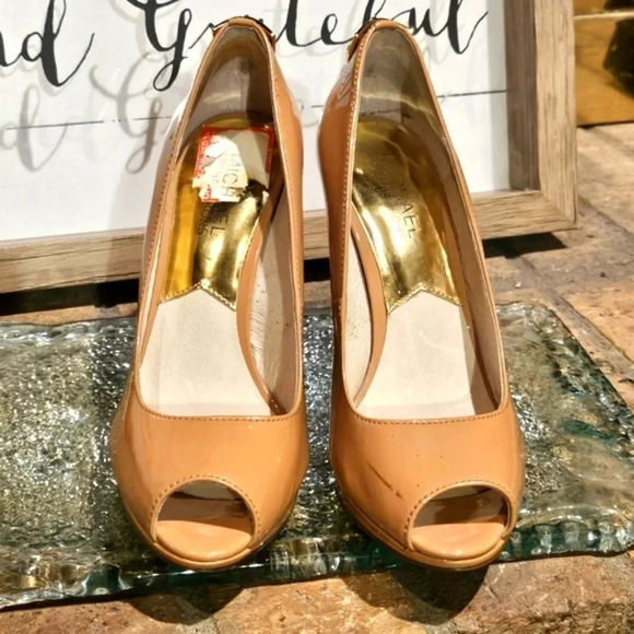 Michael Kors Hamilton Peep Heels Dark Nude Patent Leather Wmns 6.5 - Picture 3 of 16